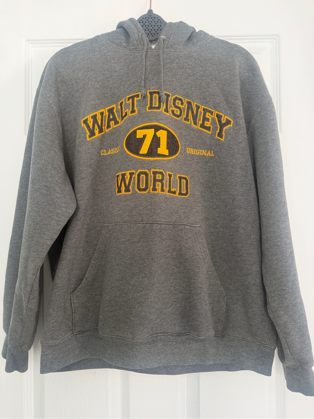 Walt Disney World 1971 Classic Original Gray Pullover Hoodie Adult Medium